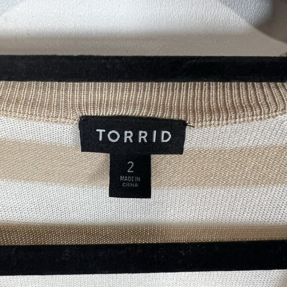 TORRID Pullover Knit Sweater Women's Size 2X Striped Cream Tan Crewneck - Picture 4 of 9